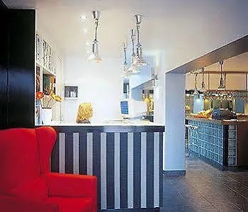 Hotell Colors 2*