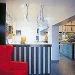 Hotel Colors 2*